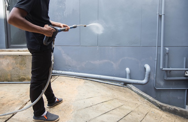 Benefits of Pressure Washing for Property Managers