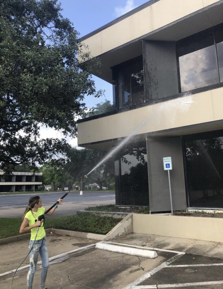 commercial building washing