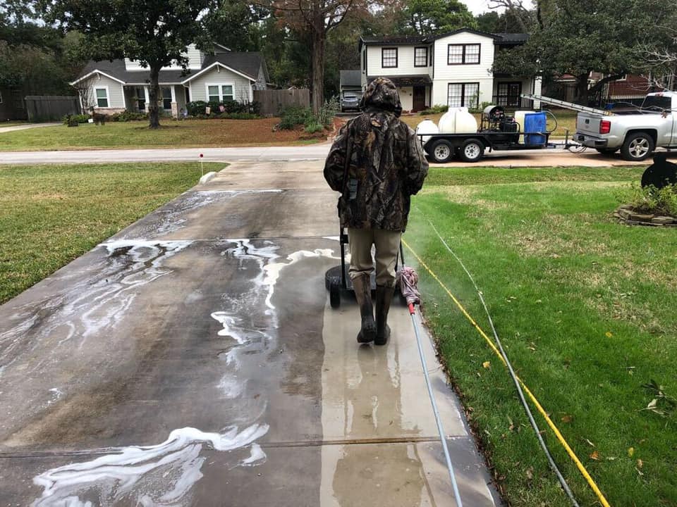 driveway and sidewalk cleaning