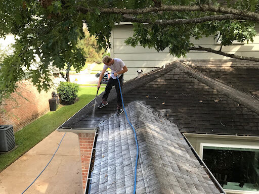 roof washing roof washing